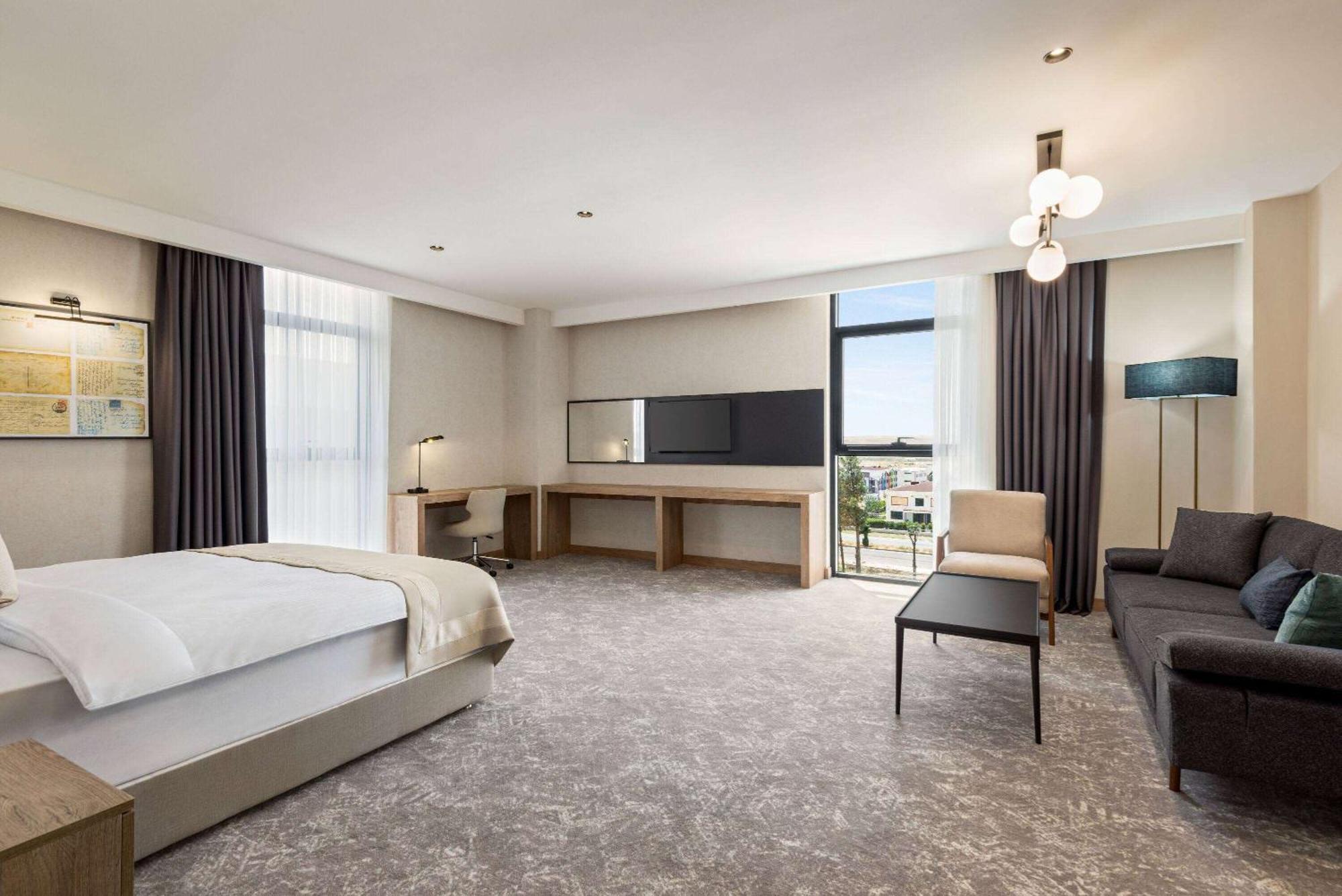 Ramada Plaza By Wyndham Batman Hotell Eksteriør bilde