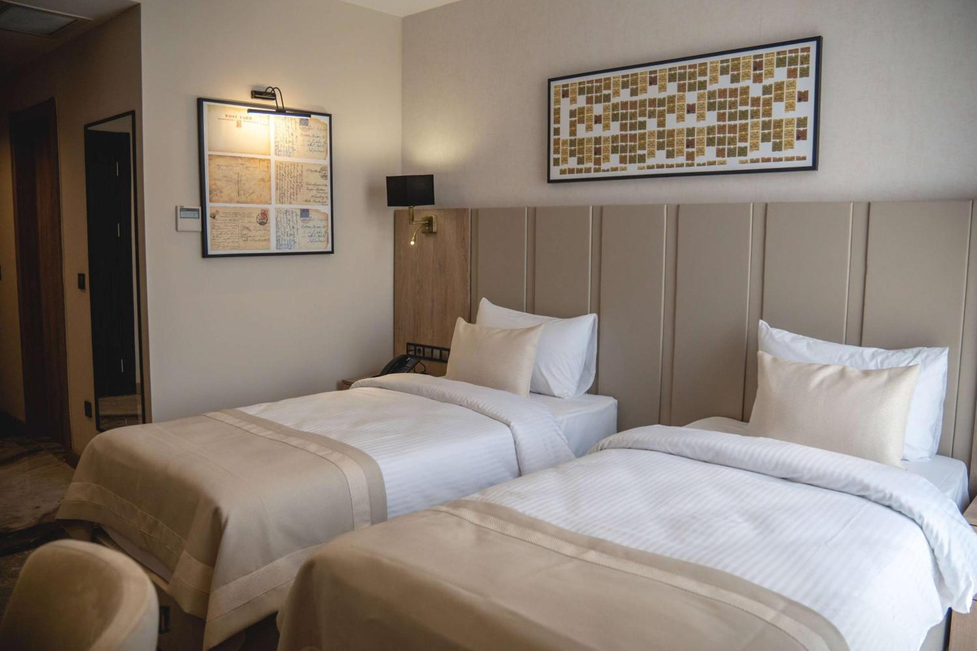 Ramada Plaza By Wyndham Batman Hotell Eksteriør bilde